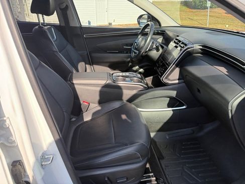 Used 2022 Hyundai Tucson Limited image 32