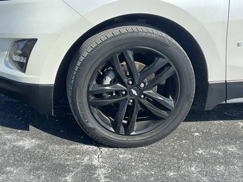 Used 2021 Chevrolet Equinox LT image 10