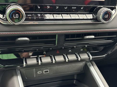 New 2025 Chevrolet Colorado Z71 image 20