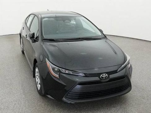New 2026 Toyota Corolla LE FWD image 27