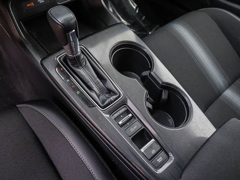 Used 2024 Honda Civic Sport image 21