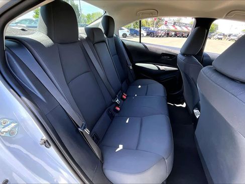 Used 2024 Toyota Corolla LE FWD image 19