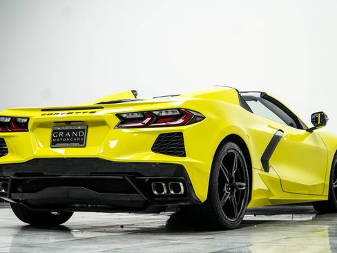 Used 2024 Chevrolet Corvette Stingray Premium Conv w/ 3LT RWD image 18