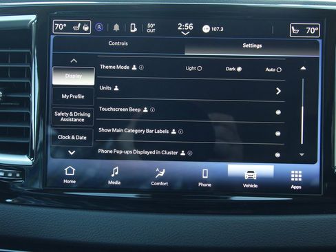 Used 2024 Chrysler Pacifica Touring-L FWD image 33
