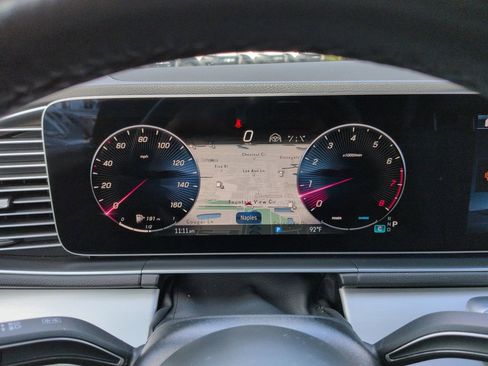 Used 2025 Mercedes-Benz GLE 350 4MATIC image 29