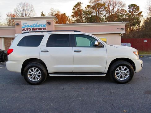 Used 2014 Toyota Sequoia Platinum image 6