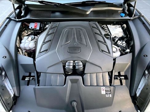 Certified 2026 Porsche Cayenne Turbo image 21