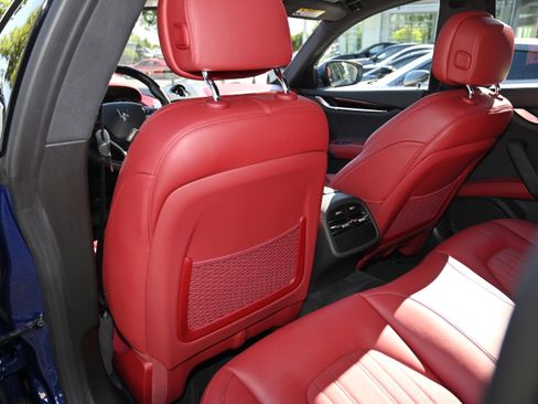 Certified 2022 Maserati Ghibli Modena Q4 image 35