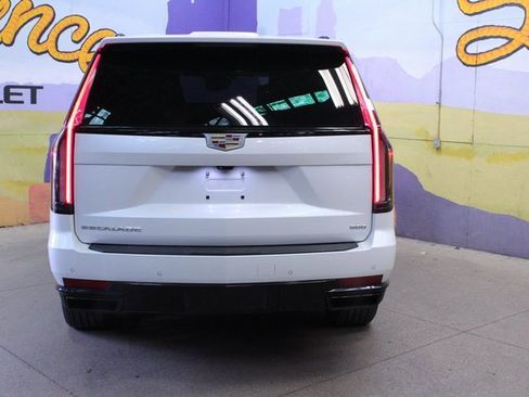 Used 2021 Cadillac Escalade Sport image 7