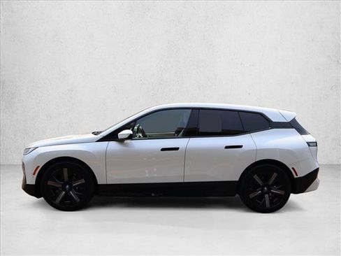 Used 2023 BMW iX M60 w/ Executive Package AWD/4WD image 11