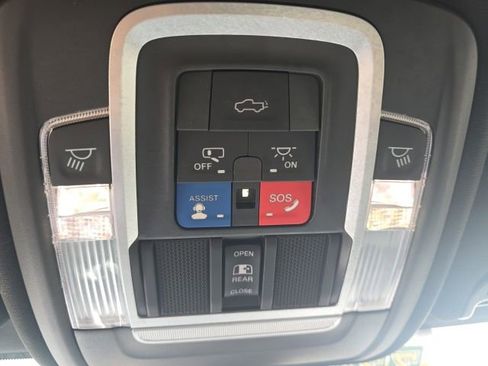 Used 2021 RAM 3500 Laramie w/ Night Edition AWD/4WD image 26
