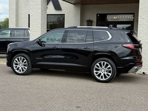 Used 2024 GMC Acadia Denali w/ Super Cruise Package image 9