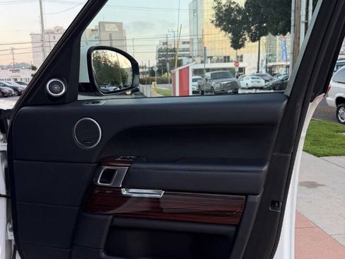Used 2015 Land Rover Range Rover Supercharged image 33