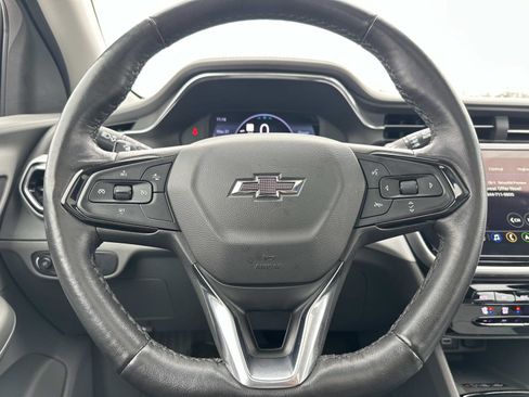 Used 2023 Chevrolet Bolt EUV Premier w/ Sun & Sound Package image 19