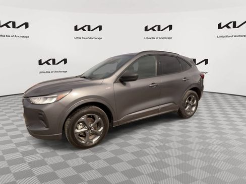 Used 2024 Ford Escape ST-Line AWD/4WD image 6