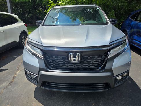Used 2020 Honda Passport Touring image 3