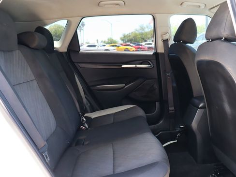 Used 2023 Kia Seltos LX AWD/4WD image 27
