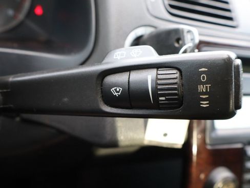 Used 2007 Volvo V50 2.4i image 33