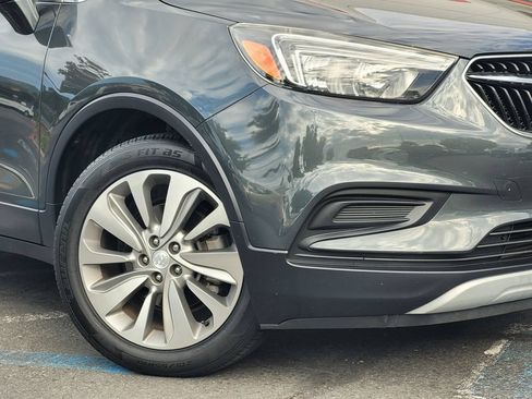 Used 2018 Buick Encore Preferred FWD image 3