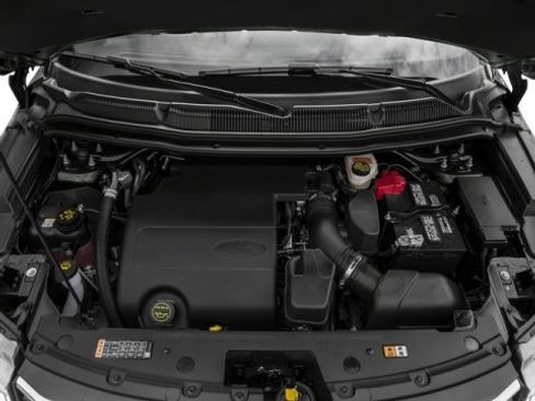 Used 2017 Ford Explorer XLT w/ Equipment Group 202A FWD image 13