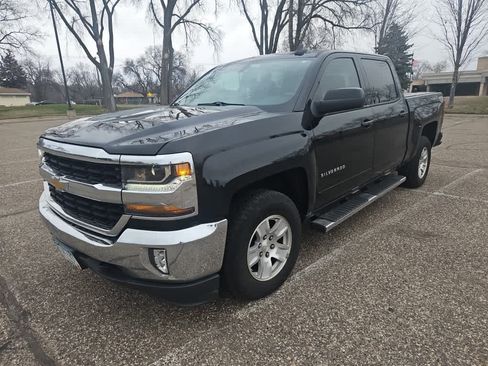 Used 2017 Chevrolet Silverado 1500 LT w/ All Star Edition image 2