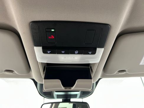 Used 2026 Nissan Rogue SL FWD image 63