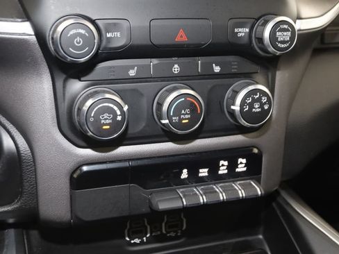 Used 2023 RAM 1500 Big Horn AWD/4WD image 25