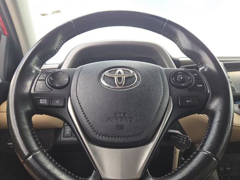 Used 2017 Toyota RAV4 XLE w/ All Weather Liner Package AWD/4WD image 29