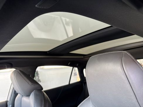 Used 2024 Toyota Venza Nightshade image 33