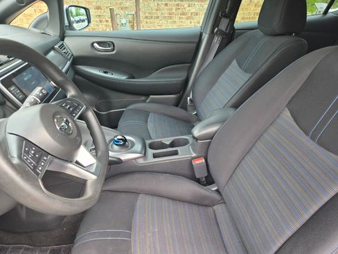 Used 2022 Nissan Leaf S FWD image 17