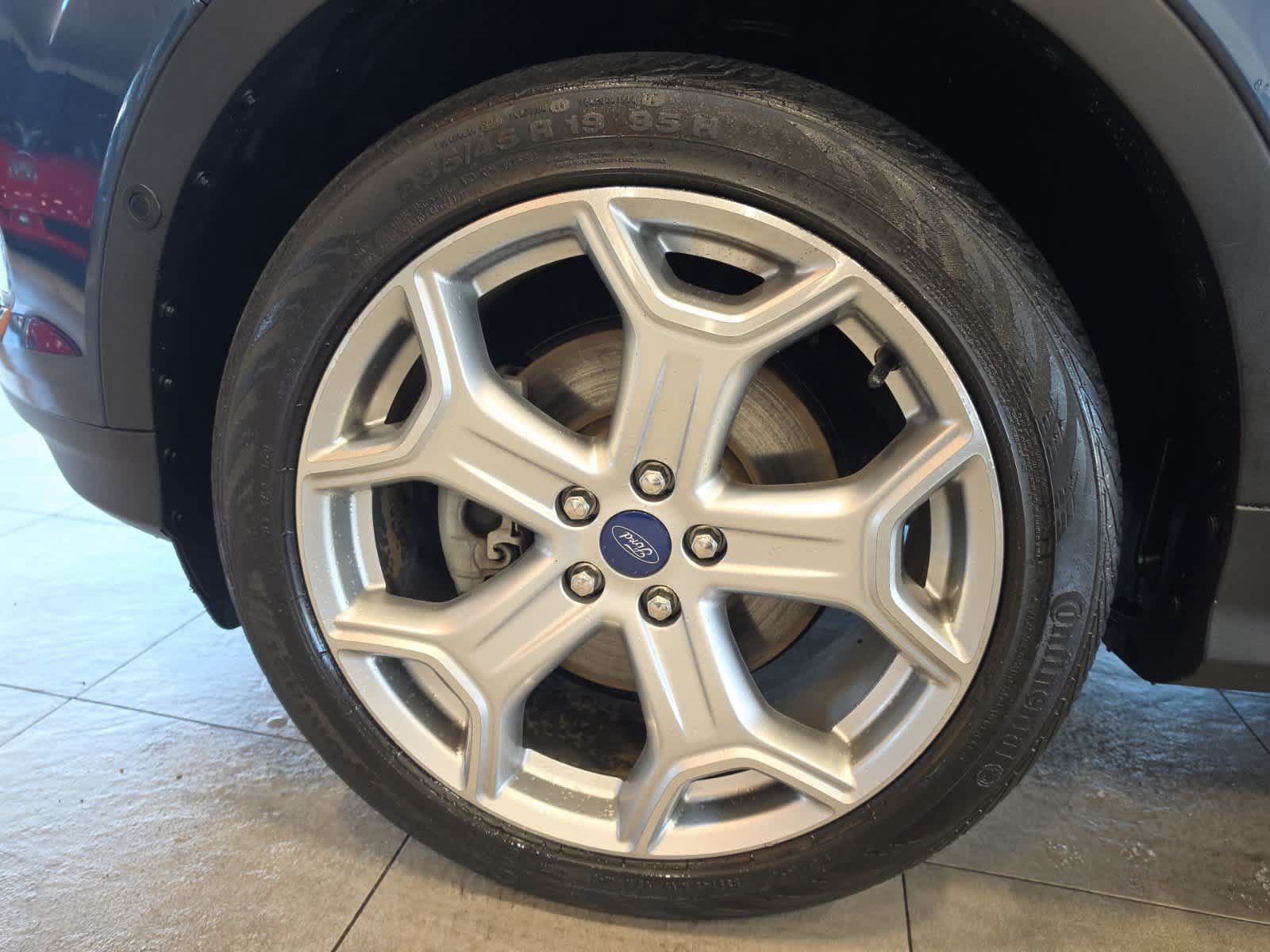 Used 2018 Ford Escape Titanium AWD/4WD image 13