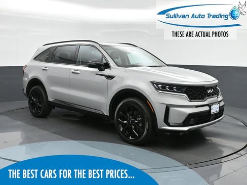 Used 2022 Kia Sorento SX image 1