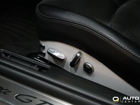 Used 2012 Porsche 911 Carrera GTS RWD image 21