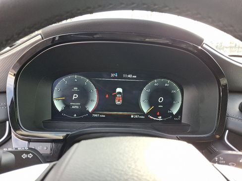 Certified 2025 INFINITI QX60 Luxe image 24