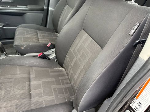 Used 2012 Suzuki SX4 AWD Hatchback image 5