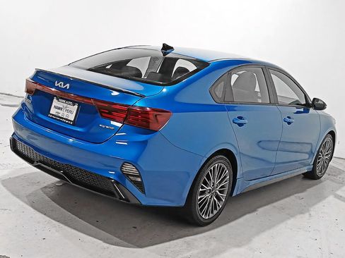 Used 2023 Kia Forte GT-Line w/ GT-Line Premium Package FWD image 6