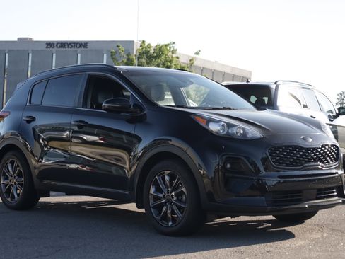 Used 2021 Kia Sportage S w/ S FWD Premium Package image 7