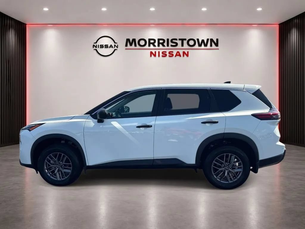Used 2025 Nissan Rogue S FWD image 6