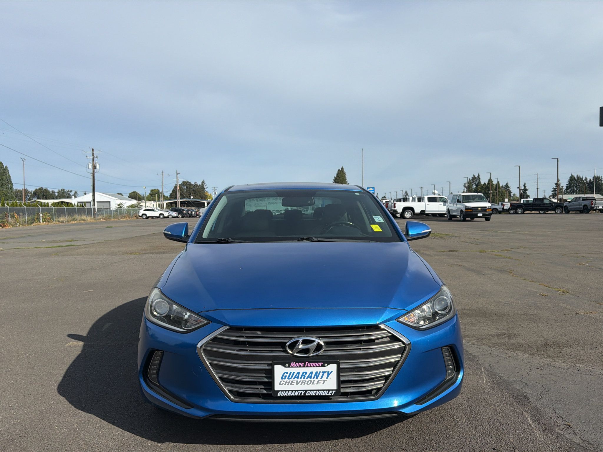 Used 2017 Hyundai Elantra Limited w/ Limited Tech Package 08 FWD image 2