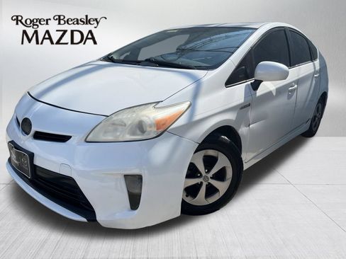 Used 2013 Toyota Prius Two FWD image 1