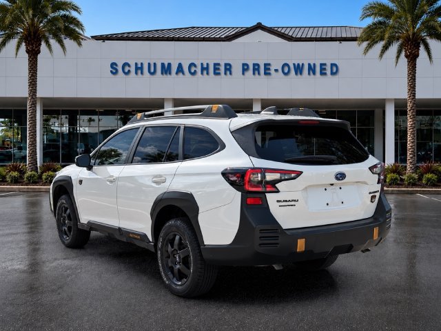 Used 2025 Subaru Outback Wilderness AWD/4WD image 5
