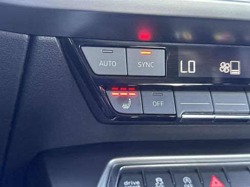 Used 2022 Audi A3 2.0T Premium image 19