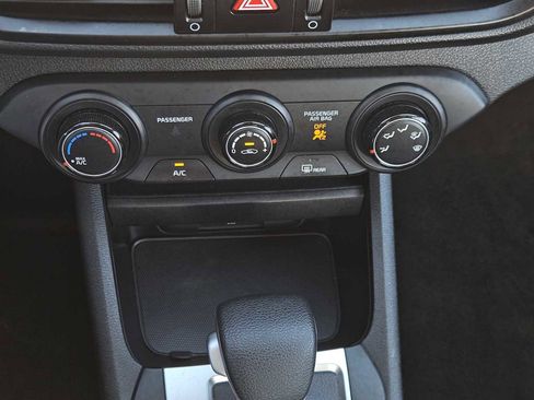 Used 2023 Kia Forte LXS image 18
