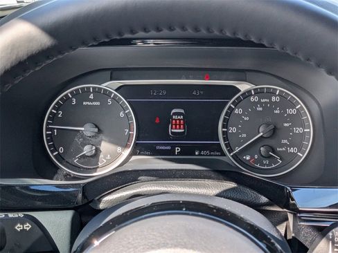 New 2025 Nissan Pathfinder SL w/ Black Appearance Package image 32