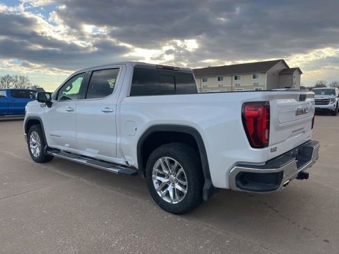 Used 2022 GMC Sierra 1500 SLT w/ SLT Premium Plus Package image 8