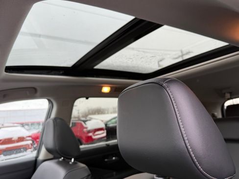 Used 2022 Nissan Pathfinder SL image 43