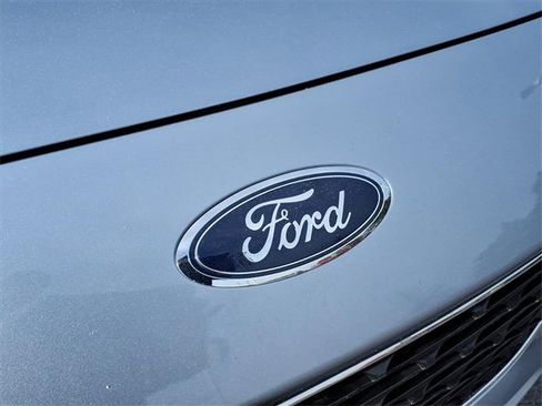 Used 2022 Ford Escape SE w/ Convenience Package image 17