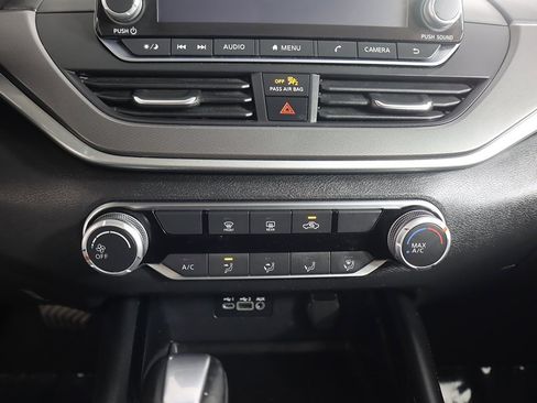 Used 2024 Nissan Altima 2.5 SR image 44