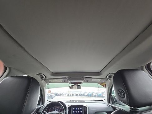 Used 2018 GMC Terrain SLT w/ Preferred Package image 21