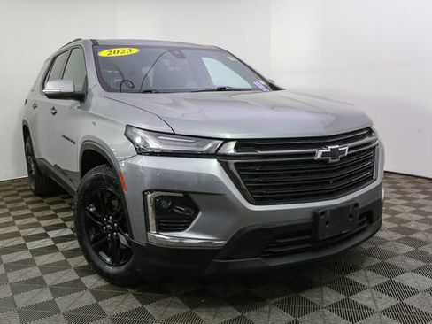 Used 2023 Chevrolet Traverse LT w/ Midnight/Sport Edition AWD/4WD image 3